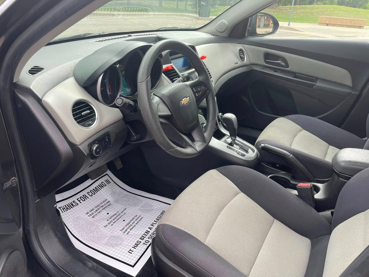Chevrolet Cruze LS Auto 2014