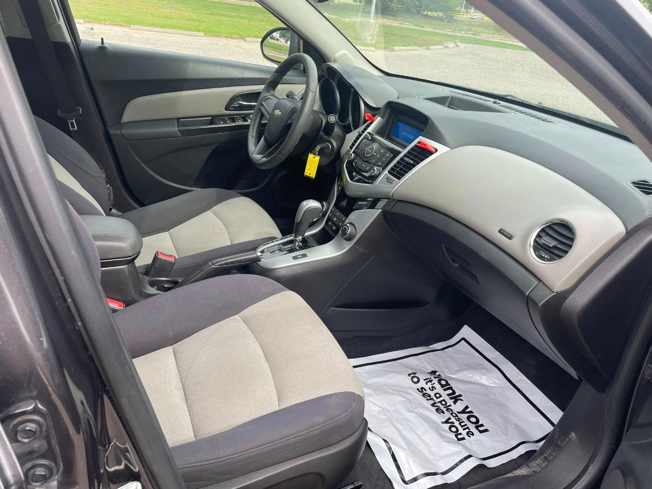 Chevrolet Cruze LS Auto 2014