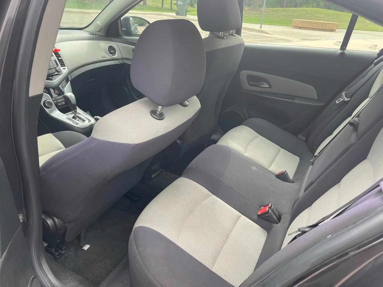 Chevrolet Cruze LS Auto 2014