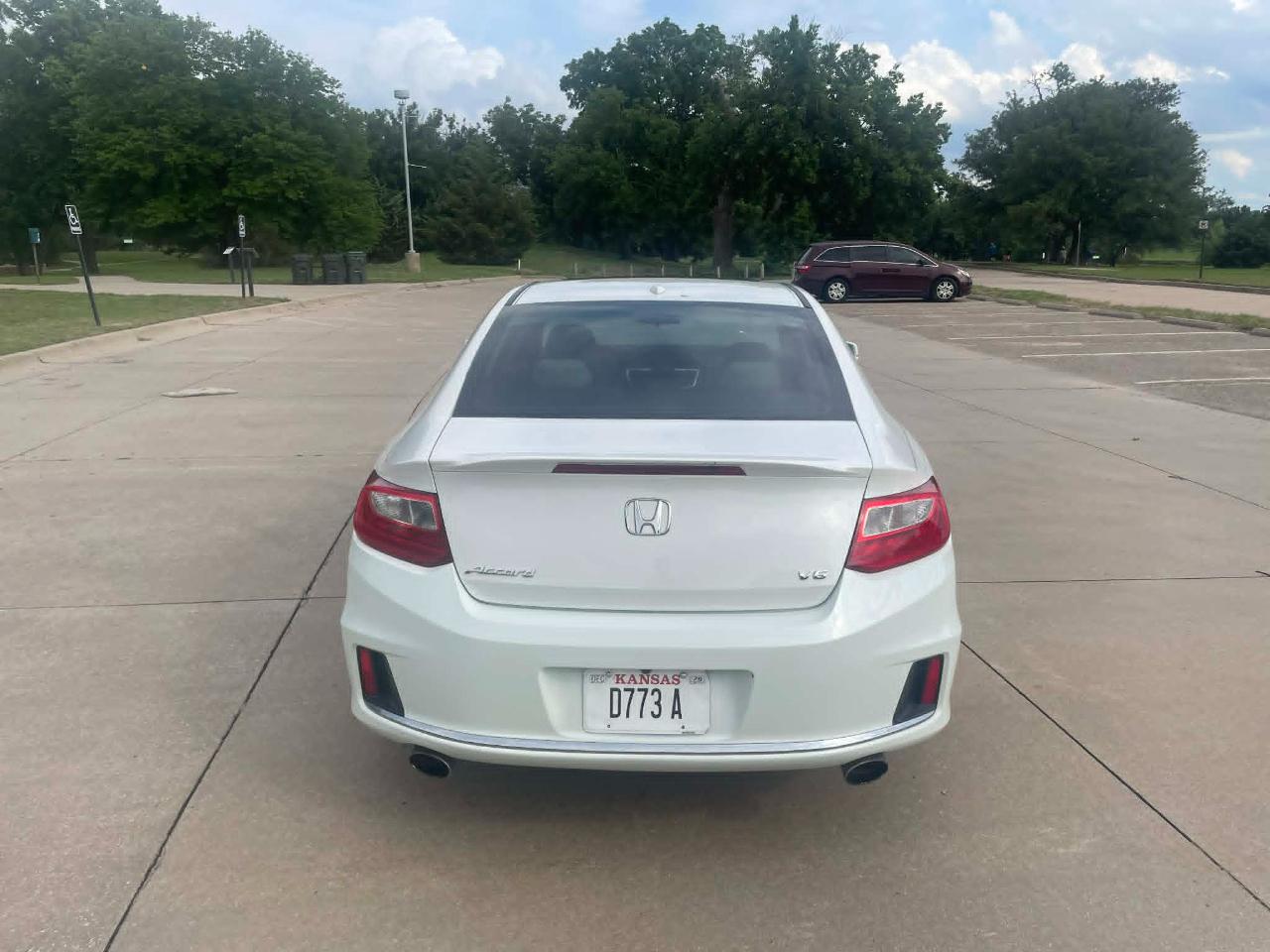 Honda Accord EX-L V6 Coupe AT 2013