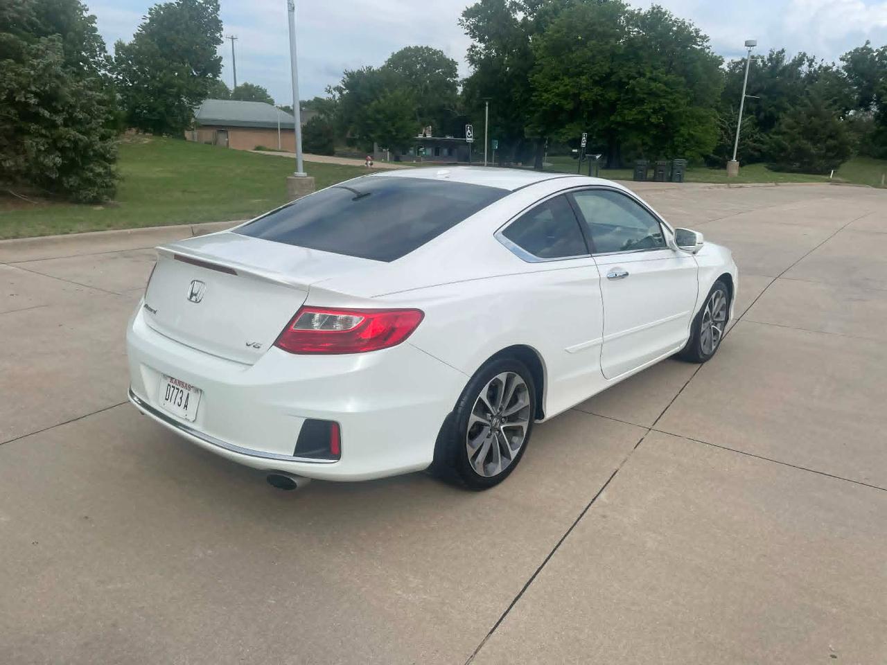 Honda Accord EX-L V6 Coupe AT 2013