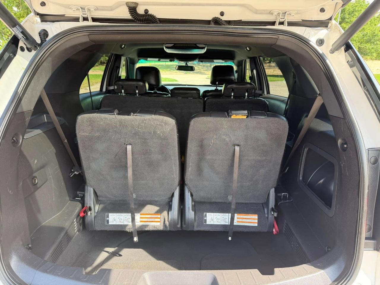 Ford Explorer XLT FWD 2011