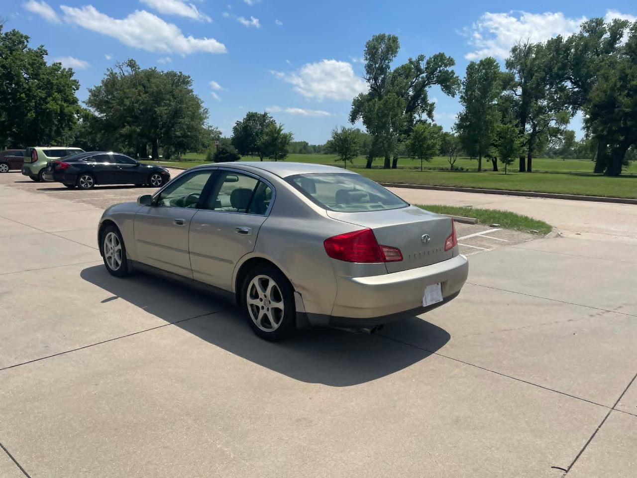 Infiniti G35 Sedan AWD with Leather 2004