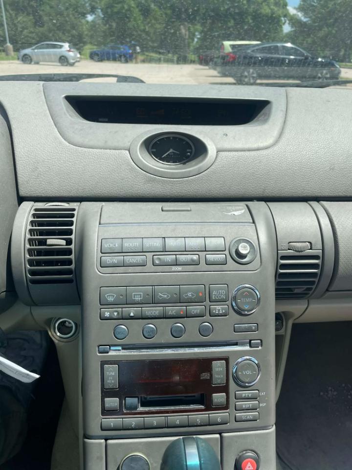 Infiniti G35 Sedan AWD with Leather 2004