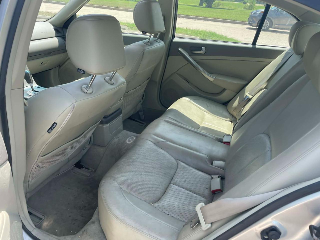Infiniti G35 Sedan AWD with Leather 2004