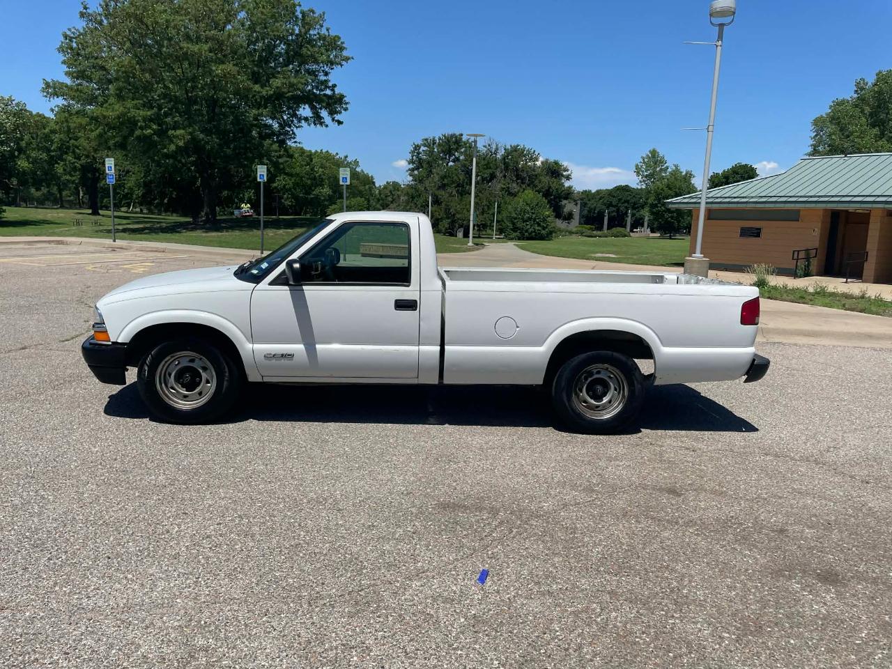 Chevrolet S10 Pickup 2WD 2001