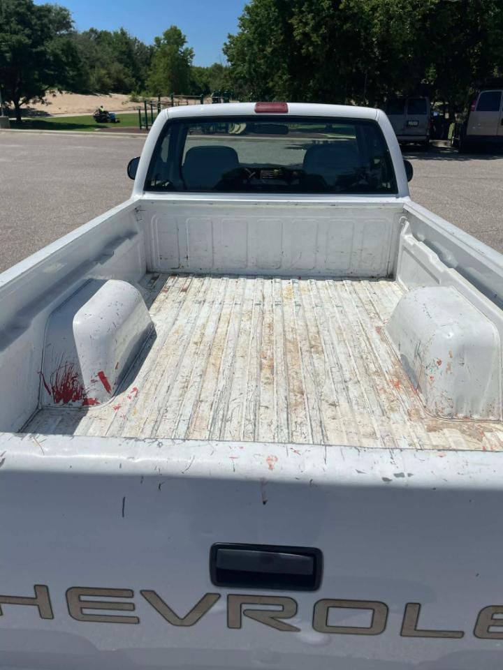 Chevrolet S10 Pickup 2WD 2001