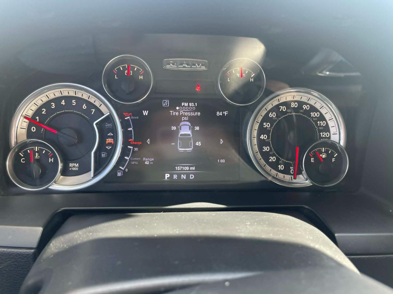 RAM 1500 Laramie Crew Cab SWB 4WD 2016