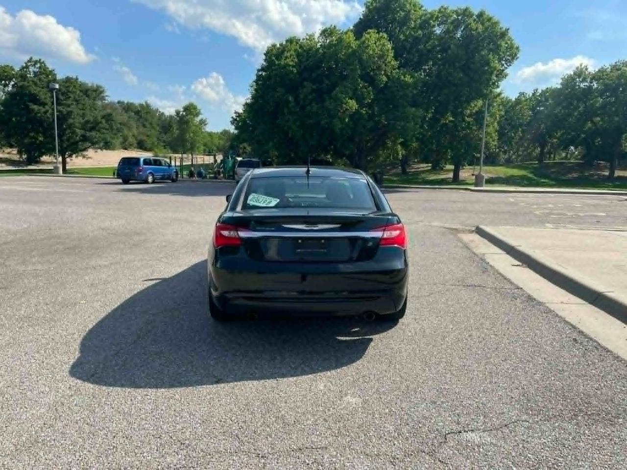 Chrysler 200 S 2011