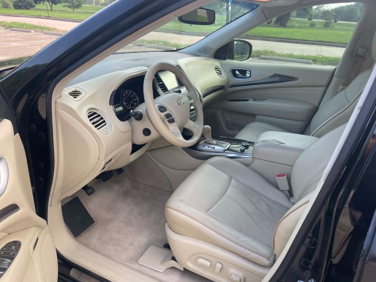 Infiniti QX60 FWD 2014