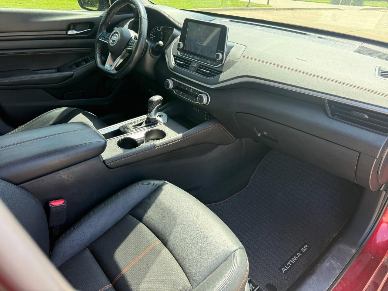 Nissan Altima VC-T SR 2020
