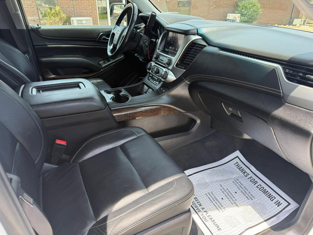 Chevrolet Suburban LT 1500 4WD 2015