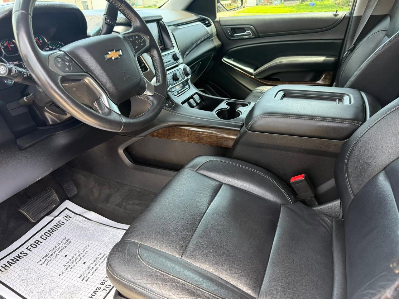 Chevrolet Suburban LT 1500 4WD 2015