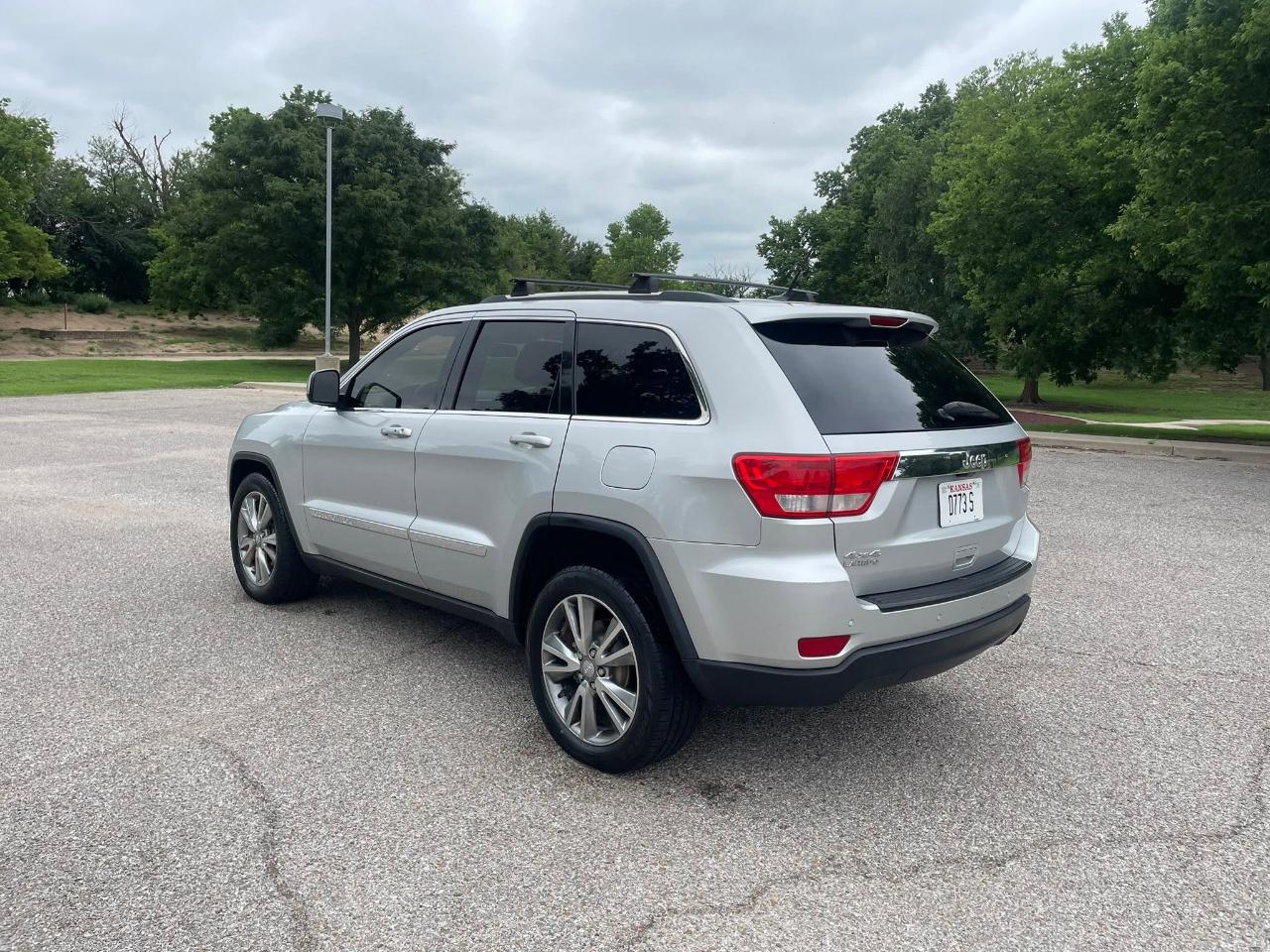 Jeep Grand Cherokee Laredo 4WD 2013