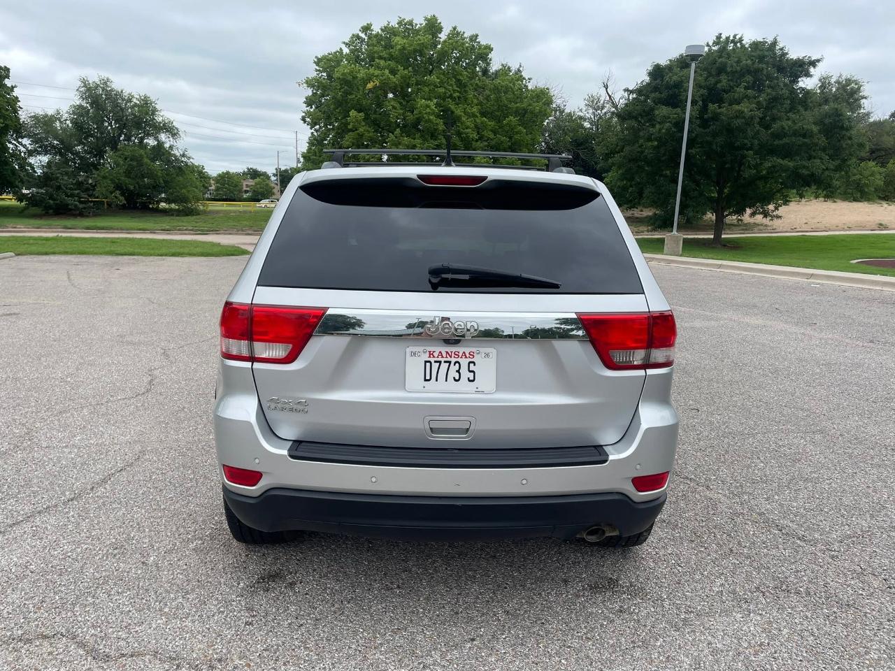 Jeep Grand Cherokee Laredo 4WD 2013