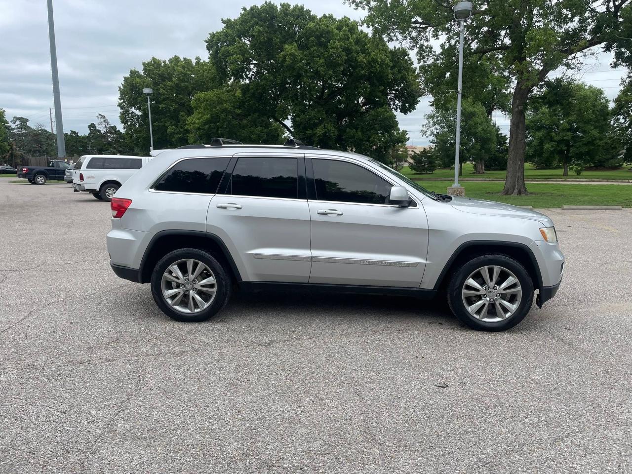 Jeep Grand Cherokee Laredo 4WD 2013