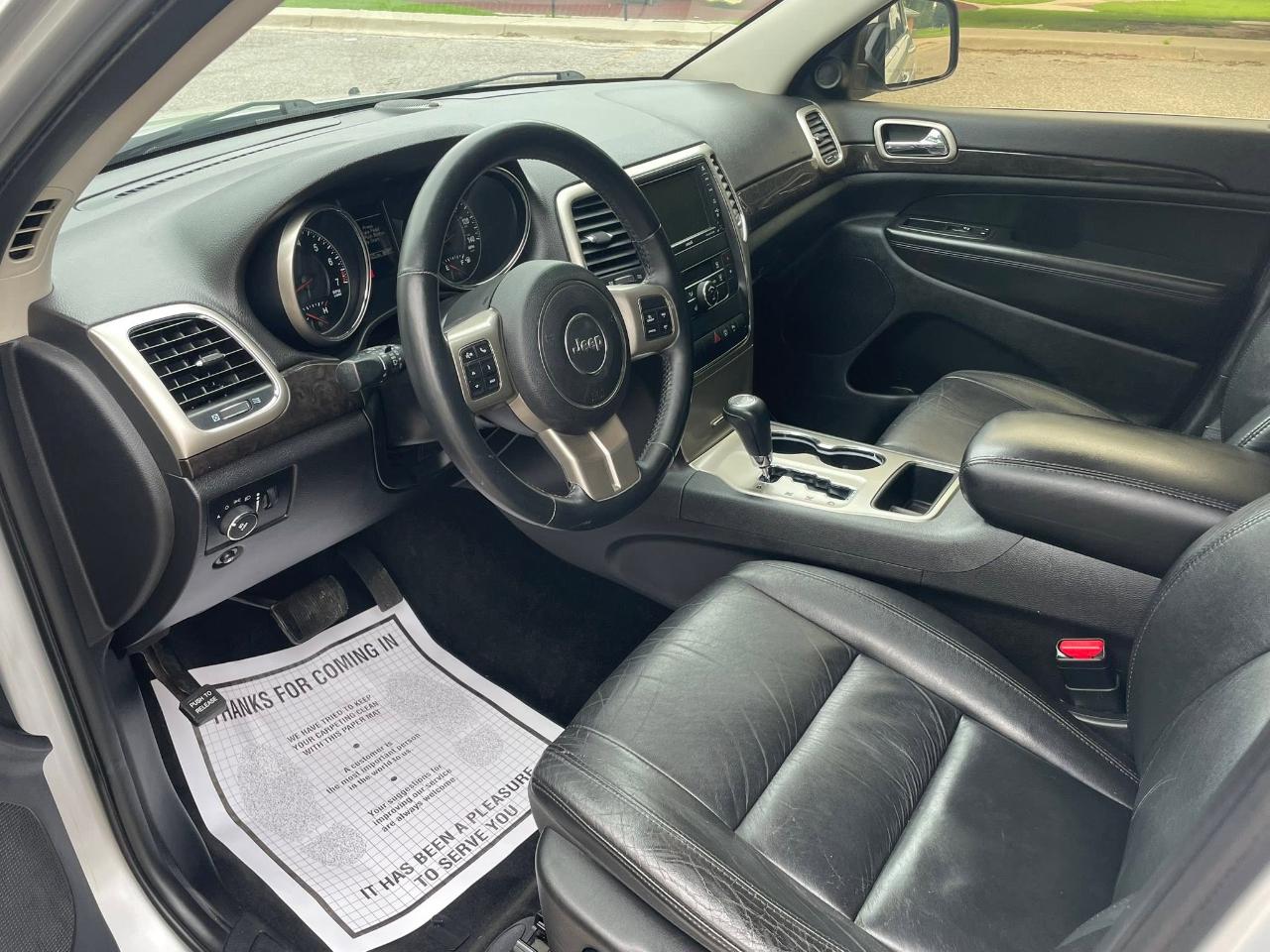 Jeep Grand Cherokee Laredo 4WD 2013