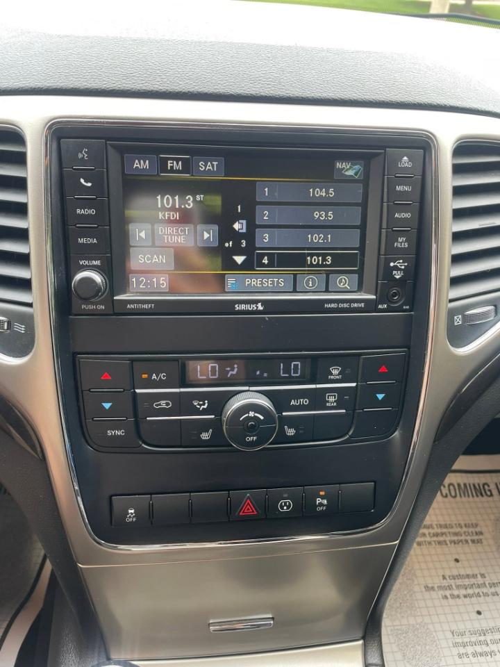 Jeep Grand Cherokee Laredo 4WD 2013