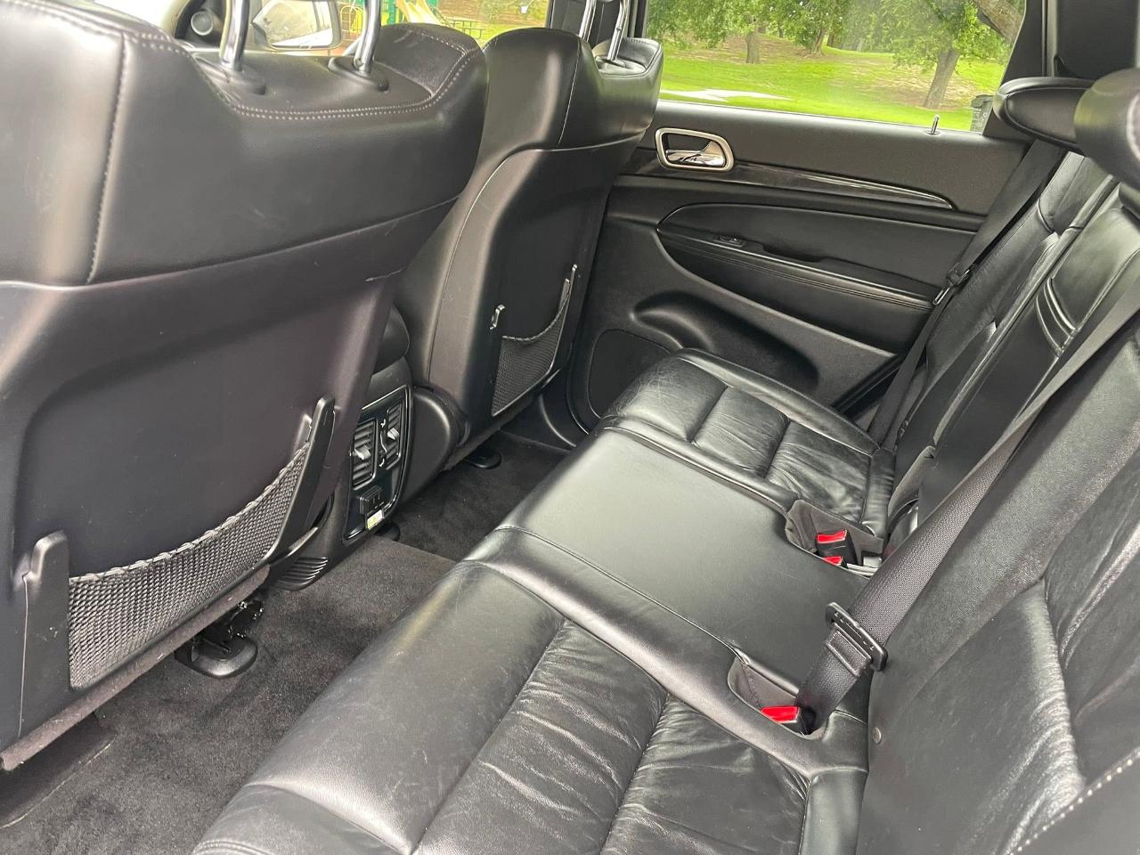 Jeep Grand Cherokee Laredo 4WD 2013