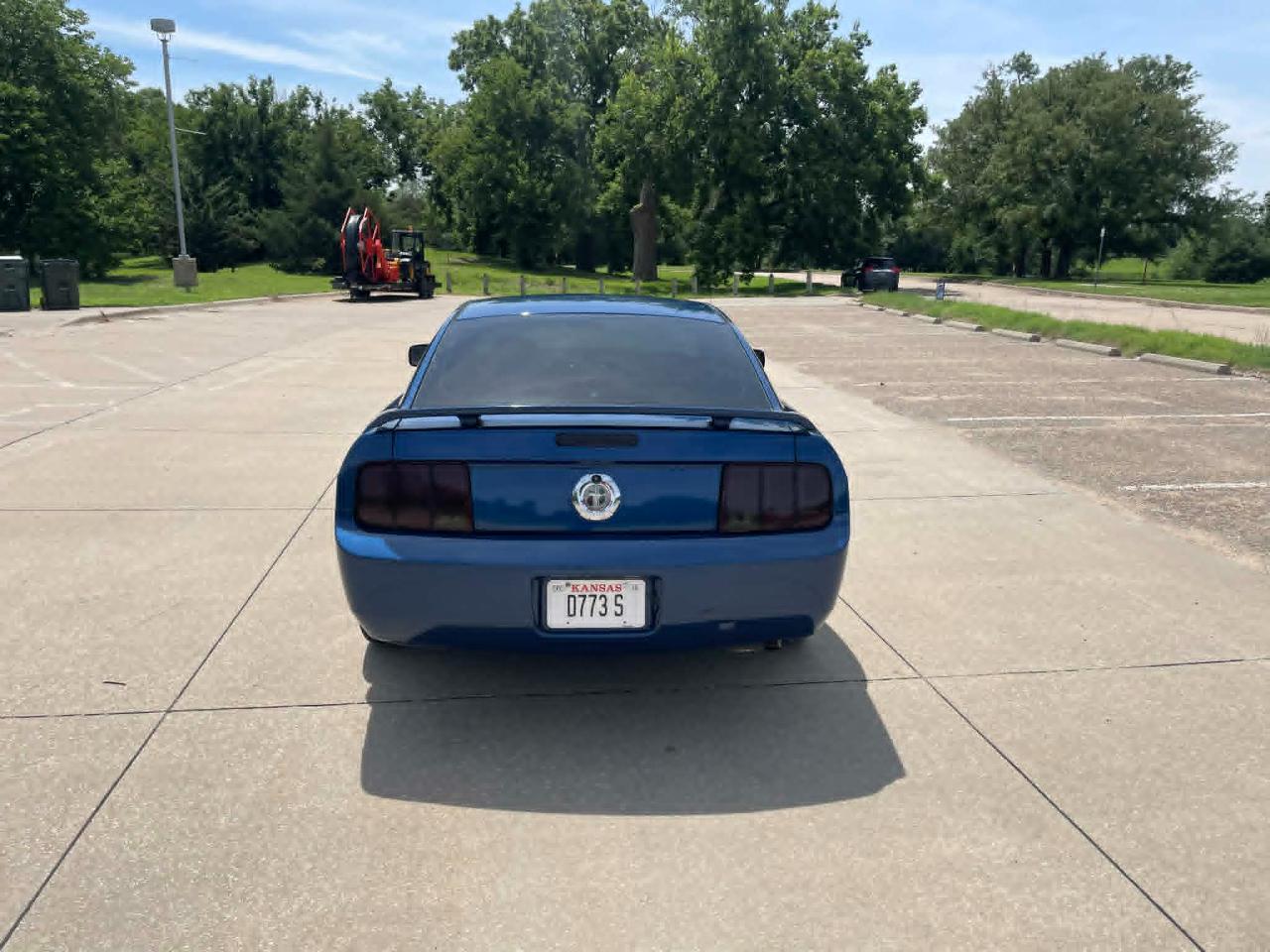Ford Mustang V6 Standard Coupe 2006