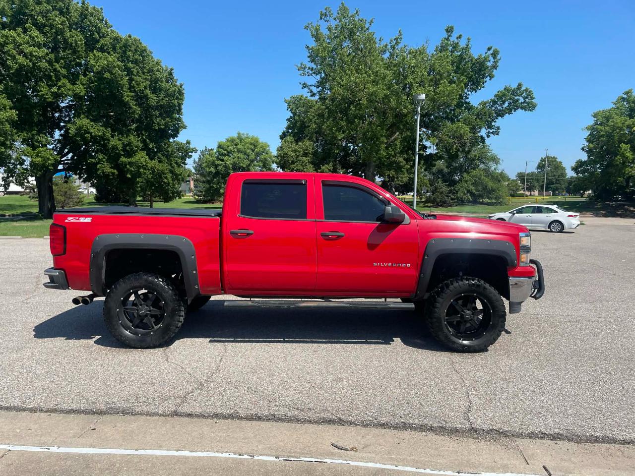 Chevrolet Silverado 1500 2LT Crew Cab Long Box 4WD 2014