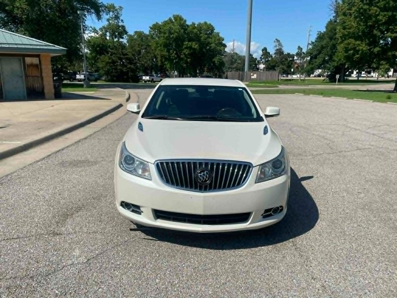 Buick LaCrosse Touring 2013