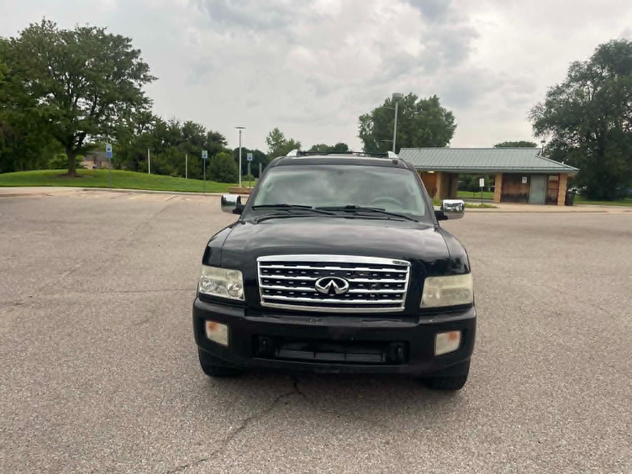 Infiniti QX56 AWD 2008