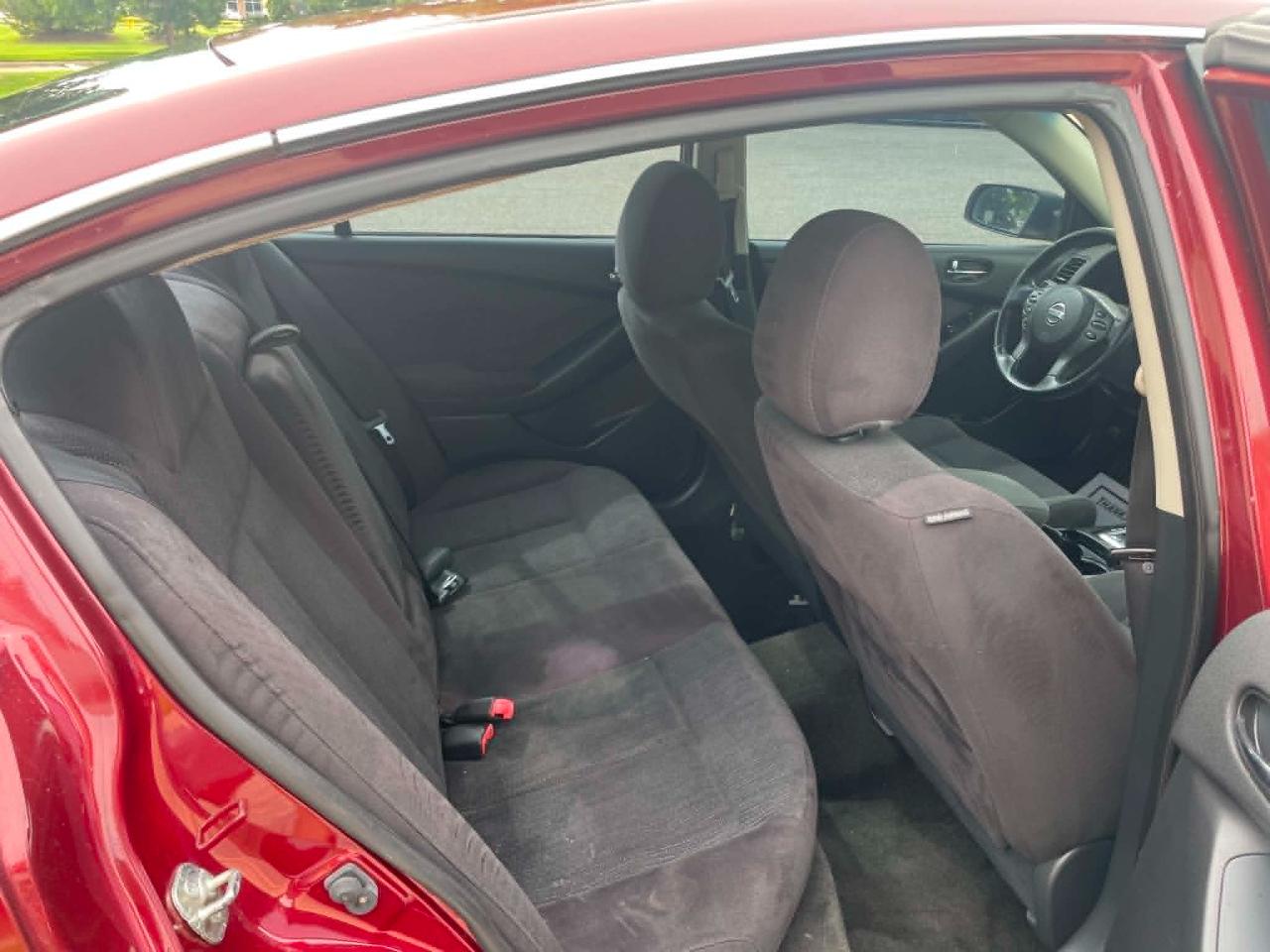 Nissan Altima 2.5 2012