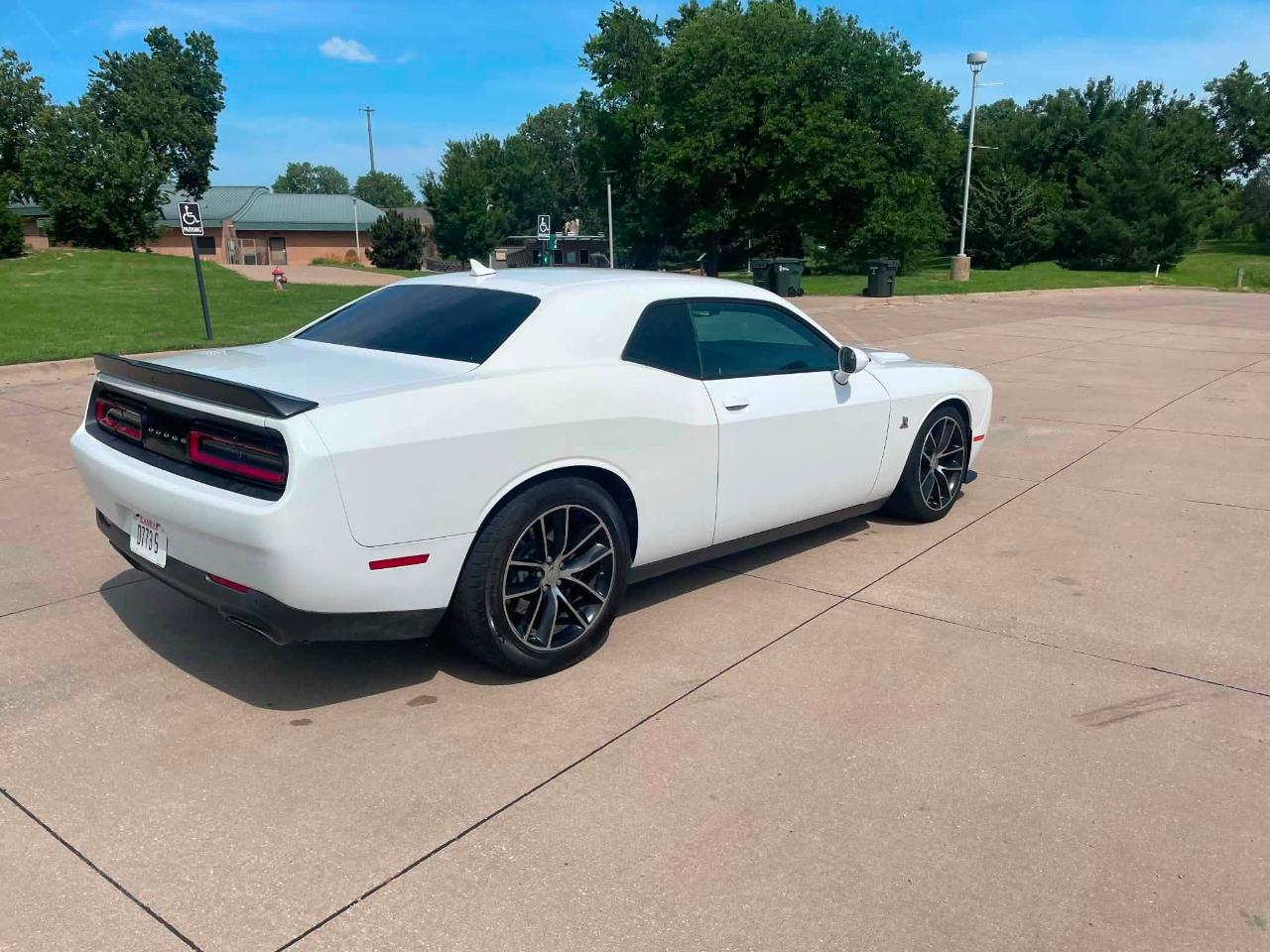 Dodge Challenger SCAT Pack 2015