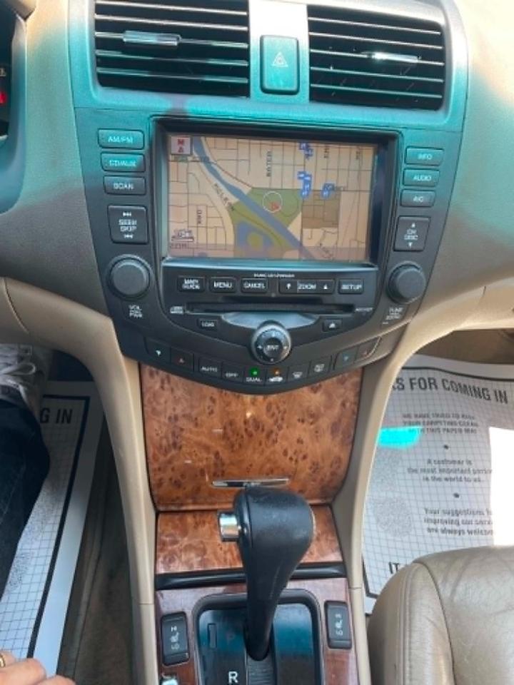Honda Accord EX-L Sedan AT with Navigation System 2003