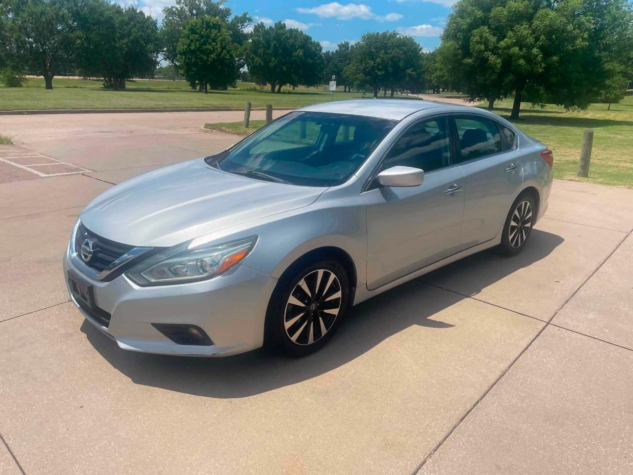 Nissan Altima 2.5 SV 2018