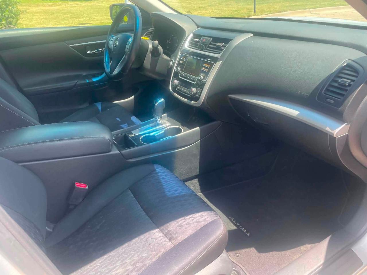 Nissan Altima 2.5 SV 2018