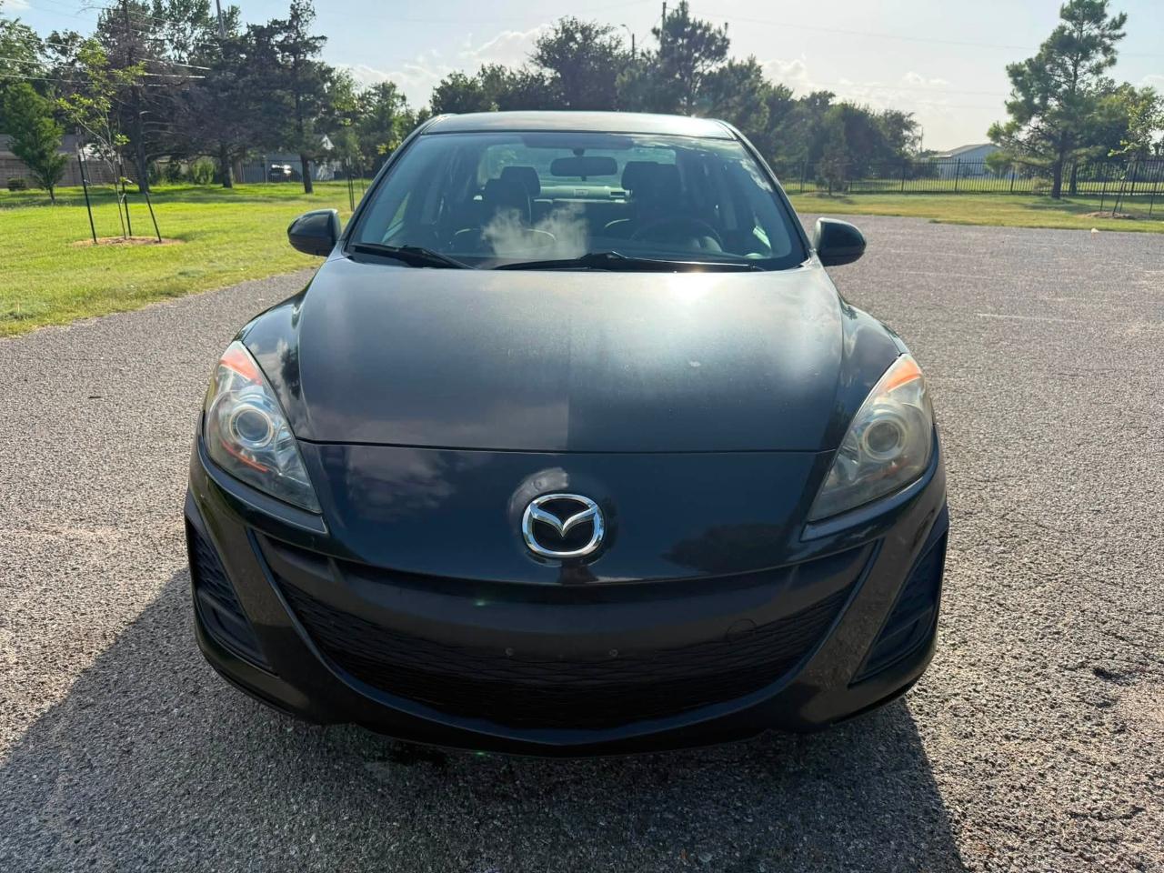 Mazda MAZDA3 i Sport 4-Door 2011