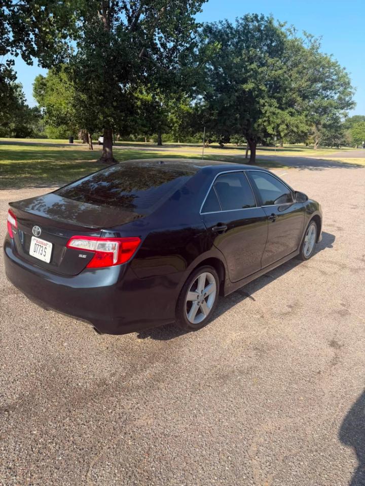 Toyota Camry L 2012