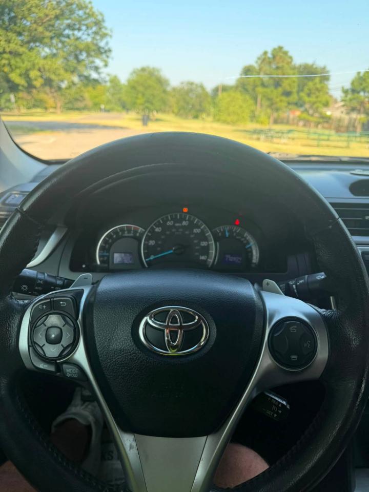 Toyota Camry L 2012