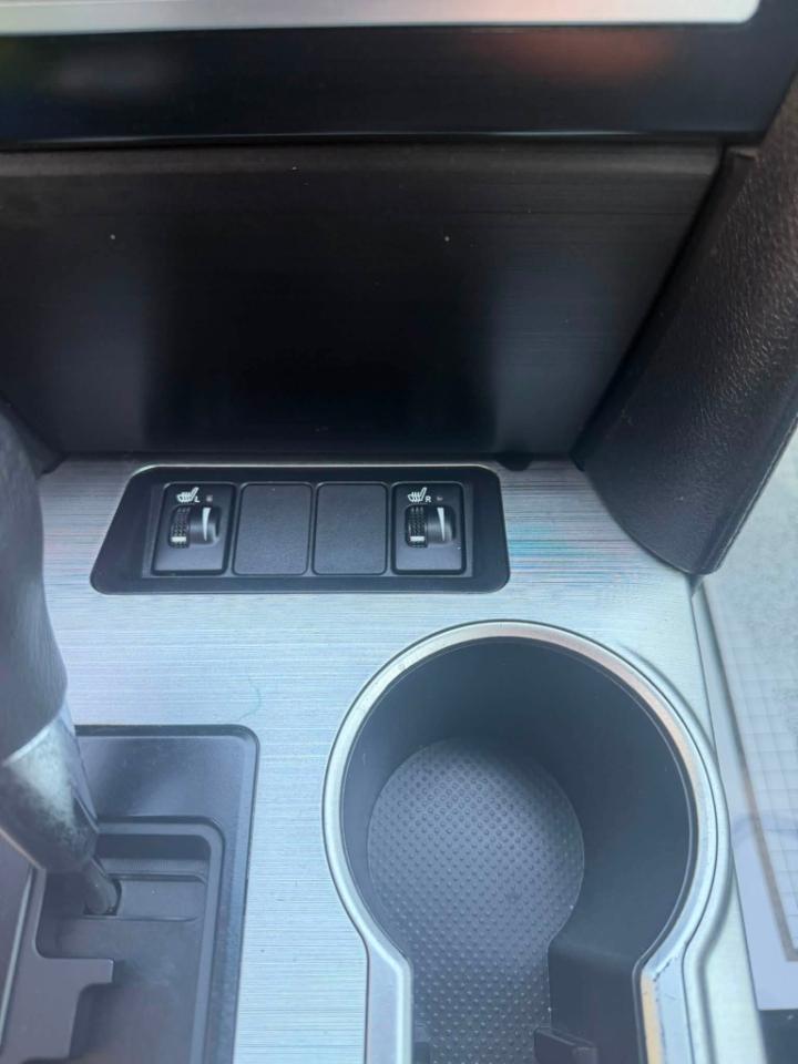 Toyota Camry L 2012