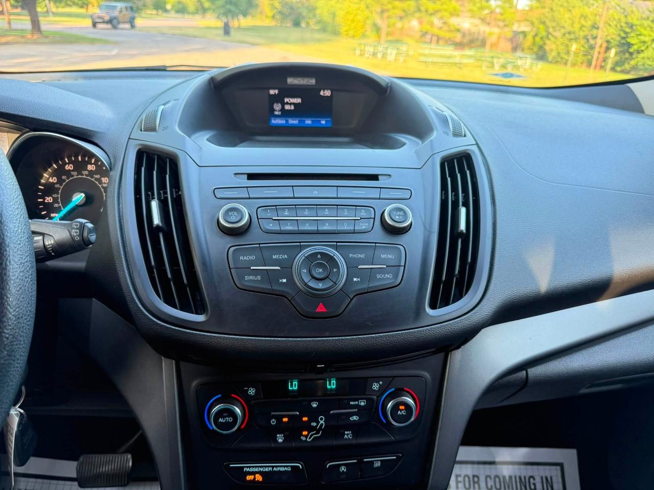 Ford Escape SE FWD 2017