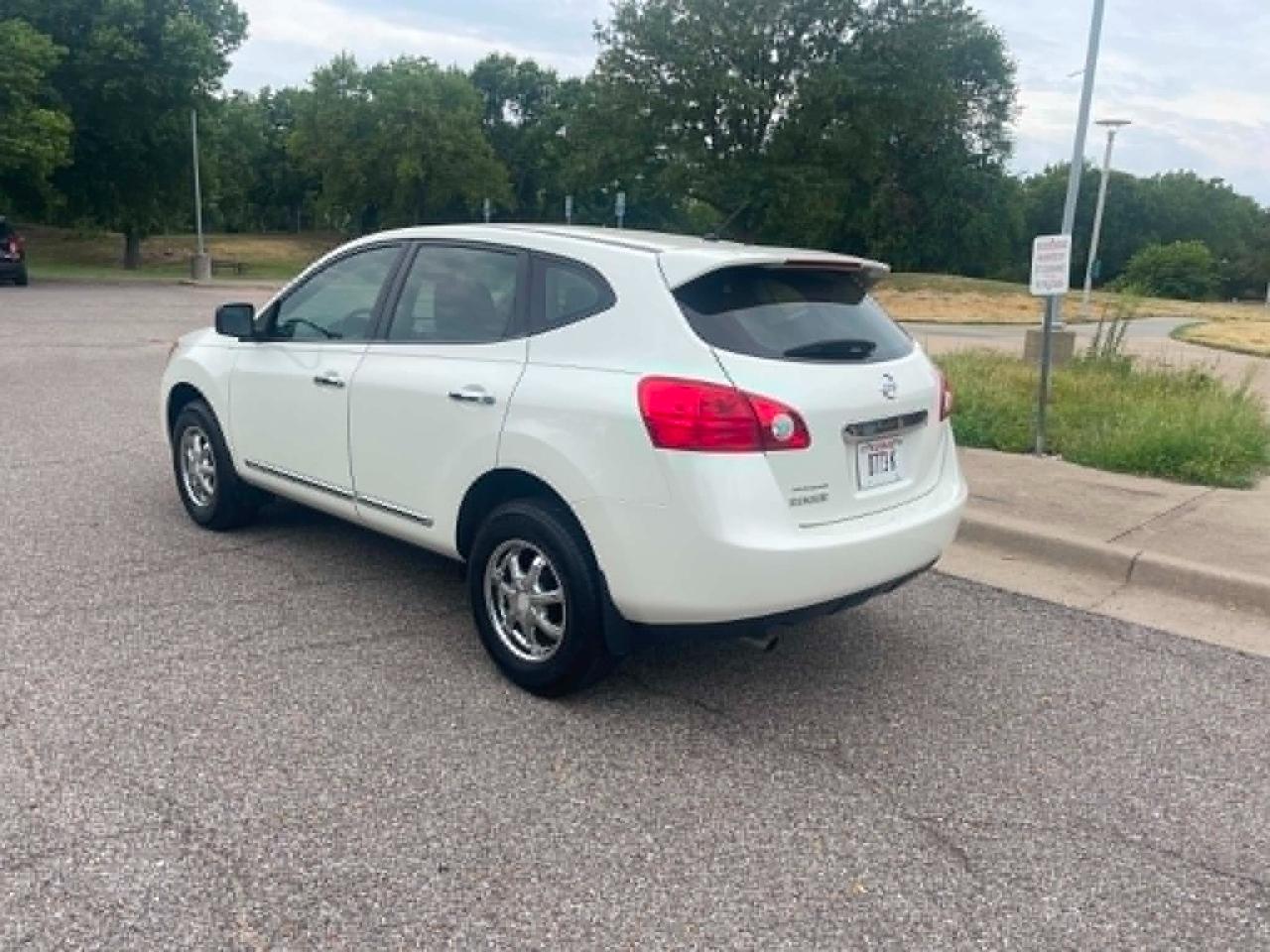 Nissan Rogue S 2WD 2013
