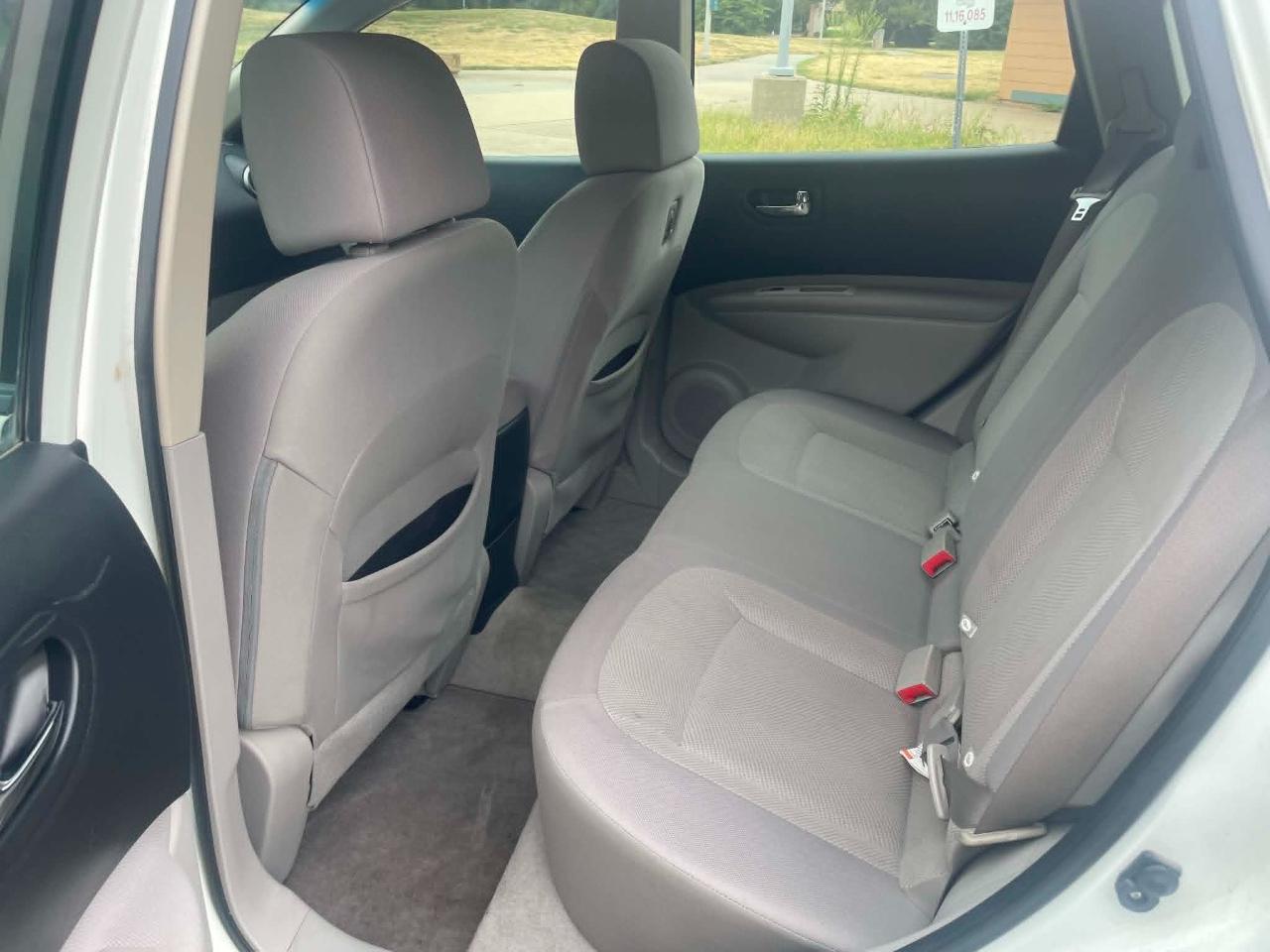 Nissan Rogue S 2WD 2013