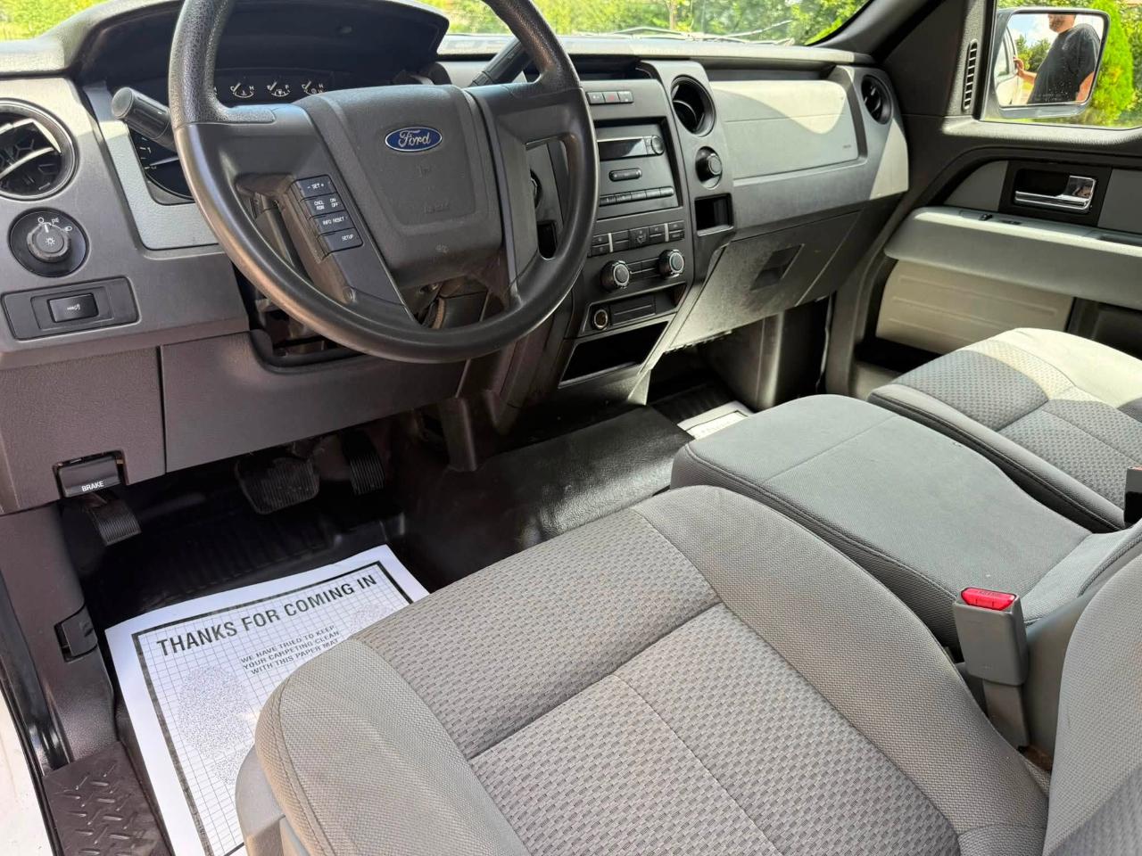 Ford F-150 XL SuperCab 6.5-ft. Bed 2WD 2012