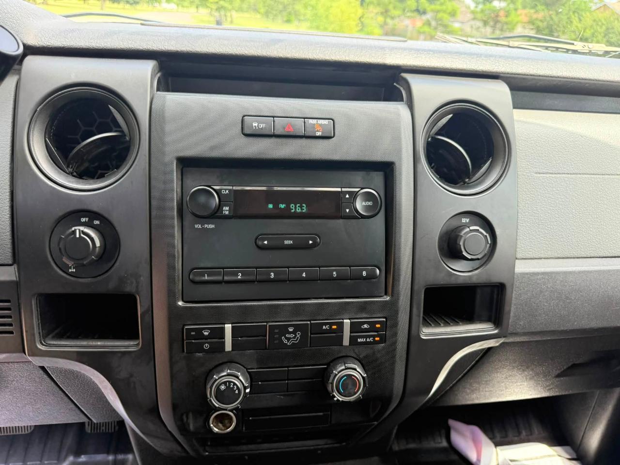 Ford F-150 XL SuperCab 6.5-ft. Bed 2WD 2012