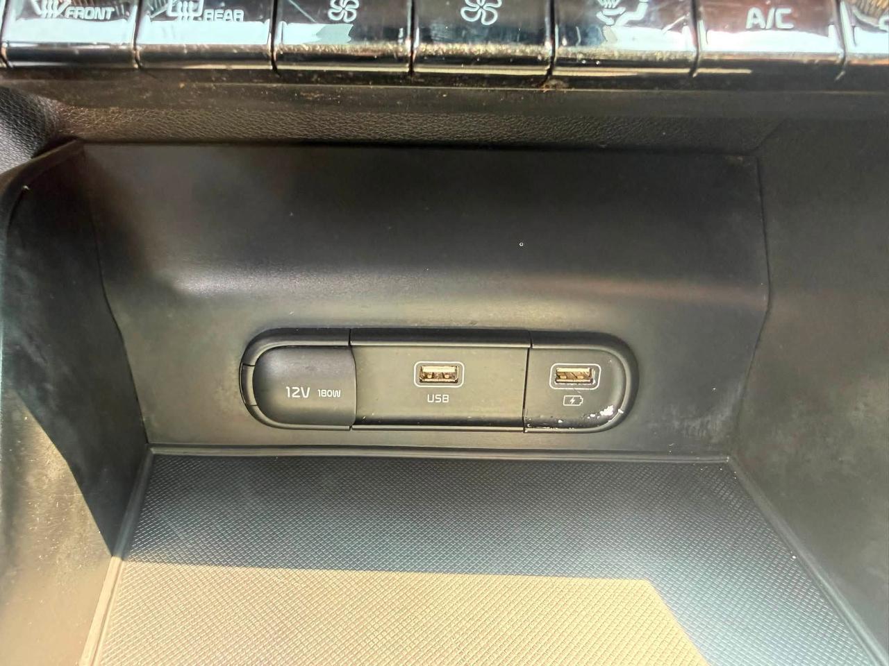 Kia K5 LXS 2022