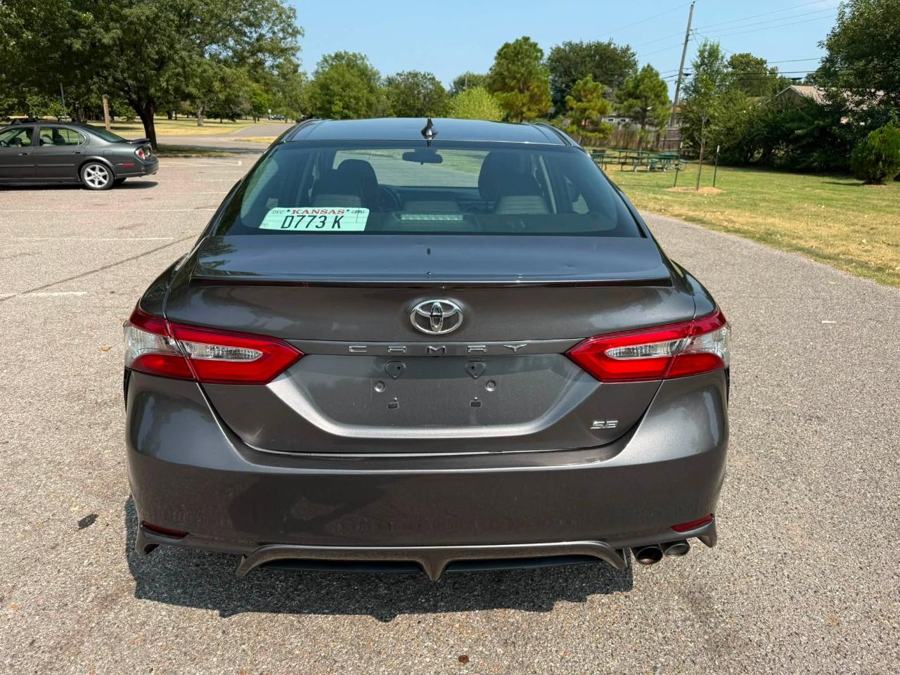 Toyota Camry XLE 2019