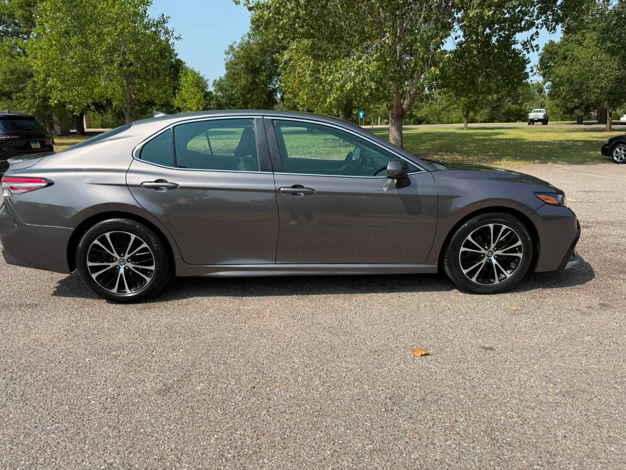 Toyota Camry XLE 2019