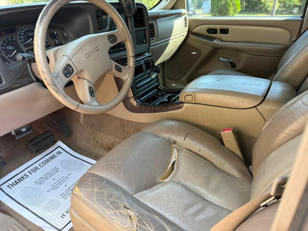 GMC Yukon Denali XL AWD 2006