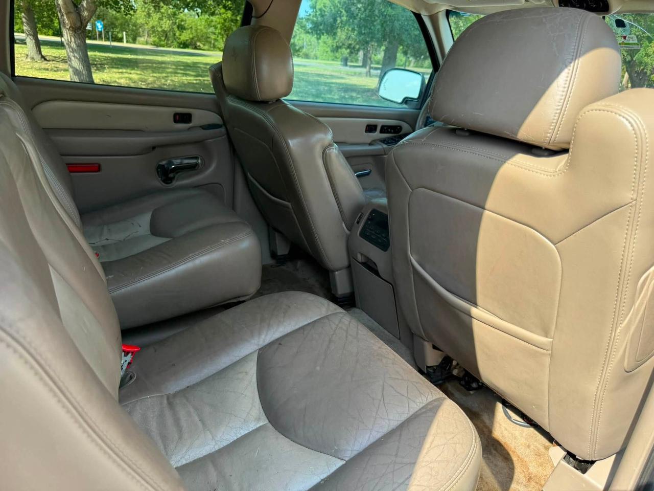 GMC Yukon Denali XL AWD 2006