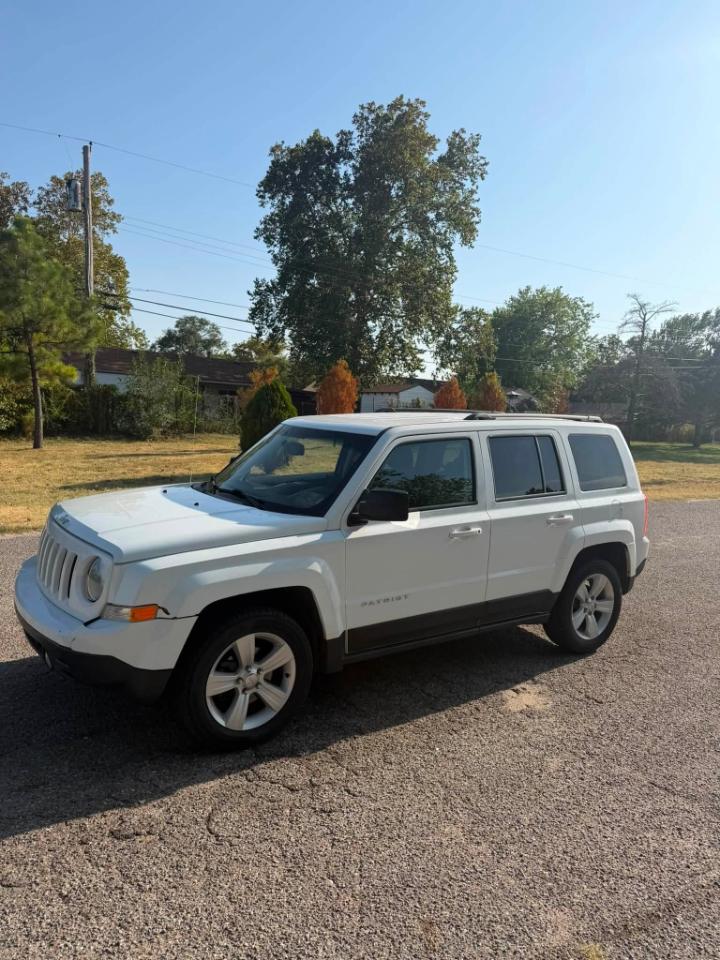 Jeep Patriot Latitude 2WD 2016