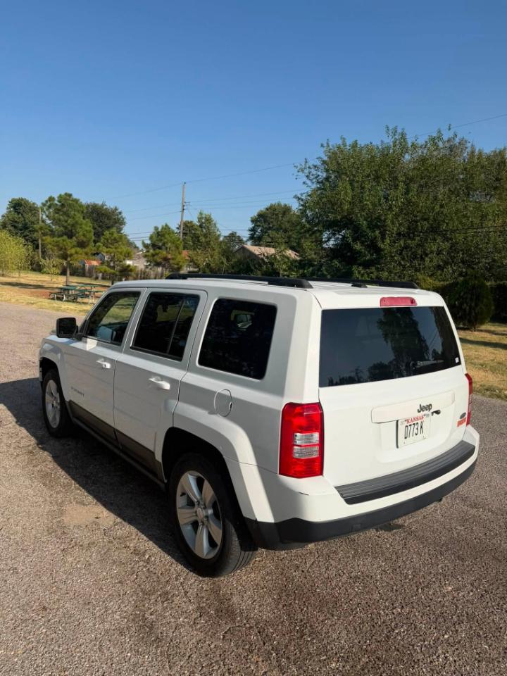 Jeep Patriot Latitude 2WD 2016