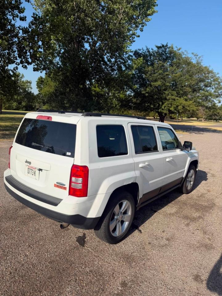 Jeep Patriot Latitude 2WD 2016