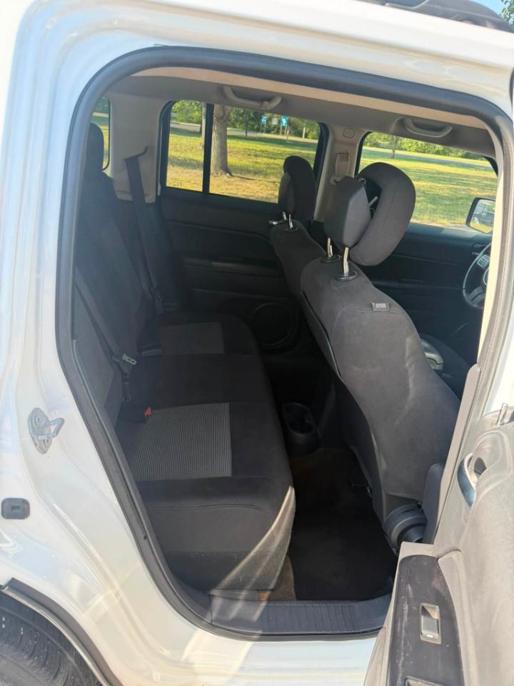 Jeep Patriot Latitude 2WD 2016